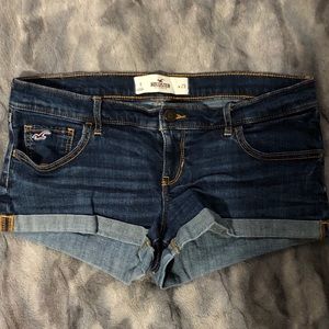 DENIM/JEAN SHORTS